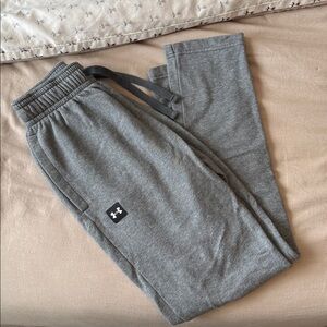 Under Armour Heather Gray Sweatpants